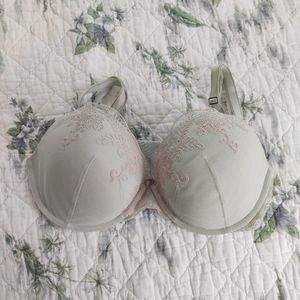 Victoria's Secret bra